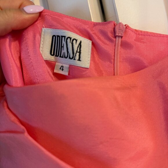 ODESSA Coral Pink Satin Evening Gown in Size 4 - Picture 6 of 6